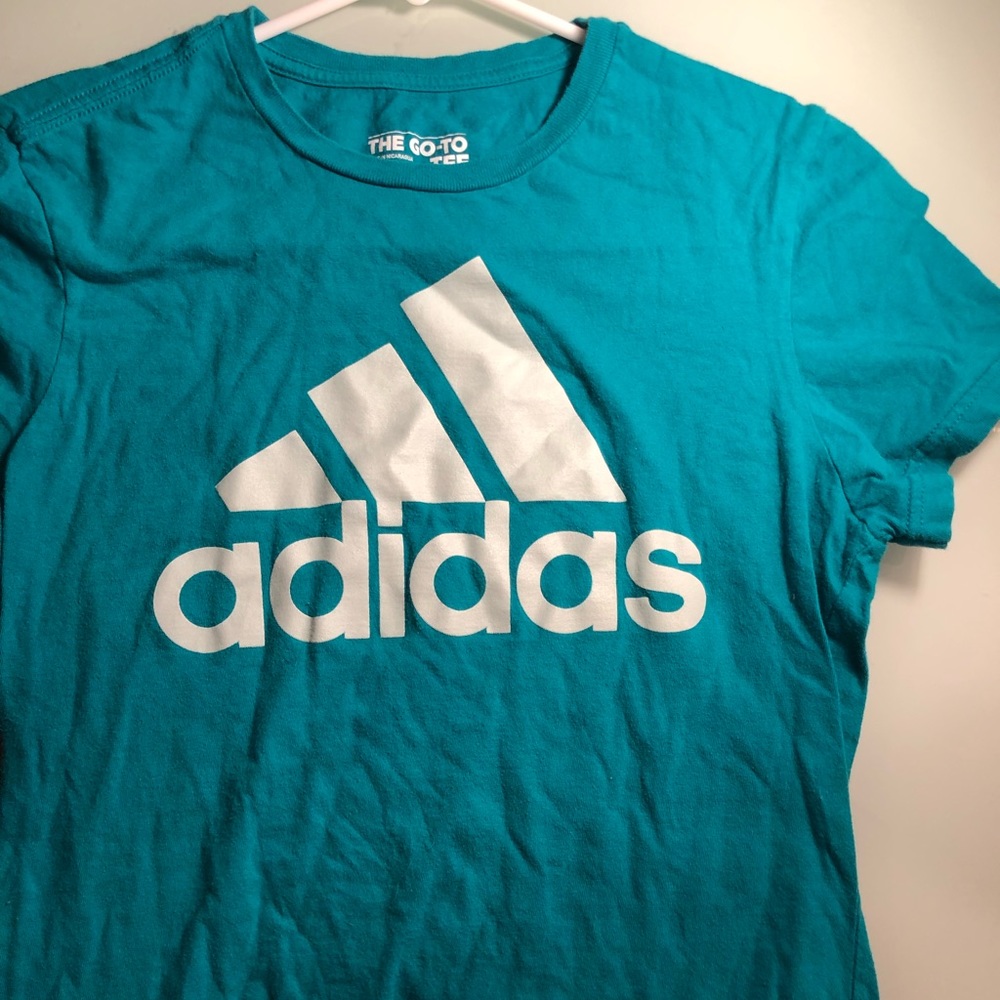 Adidas Tee shirt